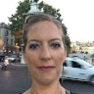 Meet your Posher, Lydia